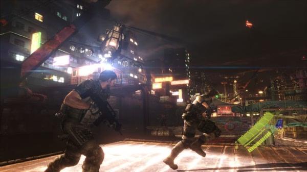 Resident Evil 6 screenshot: Two armed characters run through a cityscape at night, with a helicopter hovering above them.